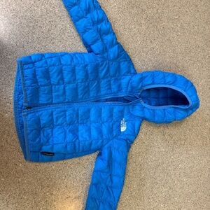 North face thermoball hooded jacket